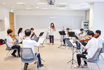 뽀꼬 아 뽀꼬(Poco a Poco) 관련 이미지